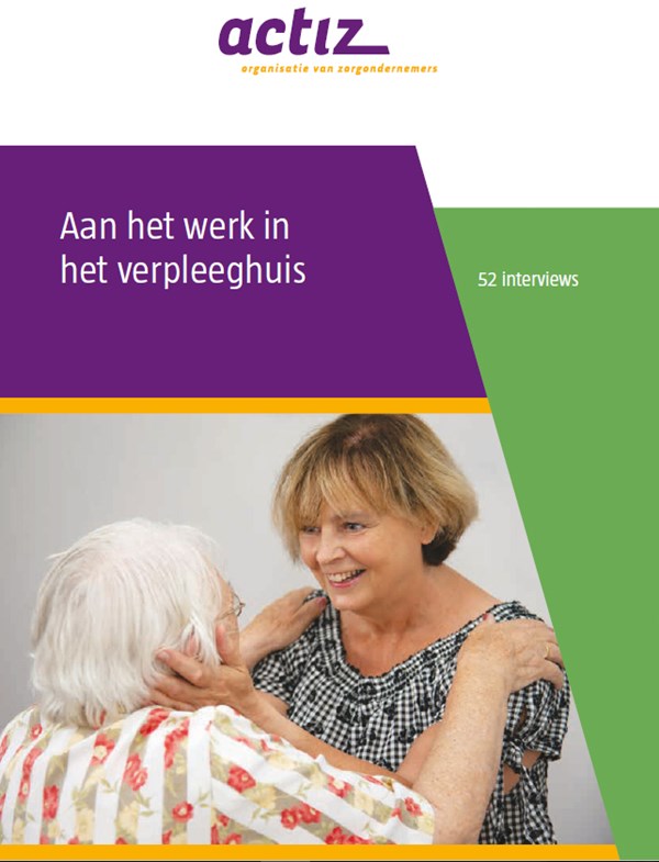 Cover publicatie Aan het werk in het verpleeghuis.jpg