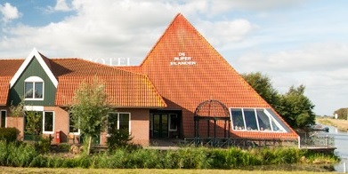 stukje hotel de rijper eilanden.jpg