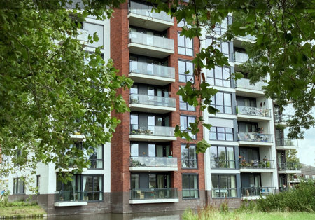 FOTO 10 Met Blauwe Lucht